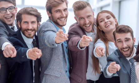 AKT recrute !